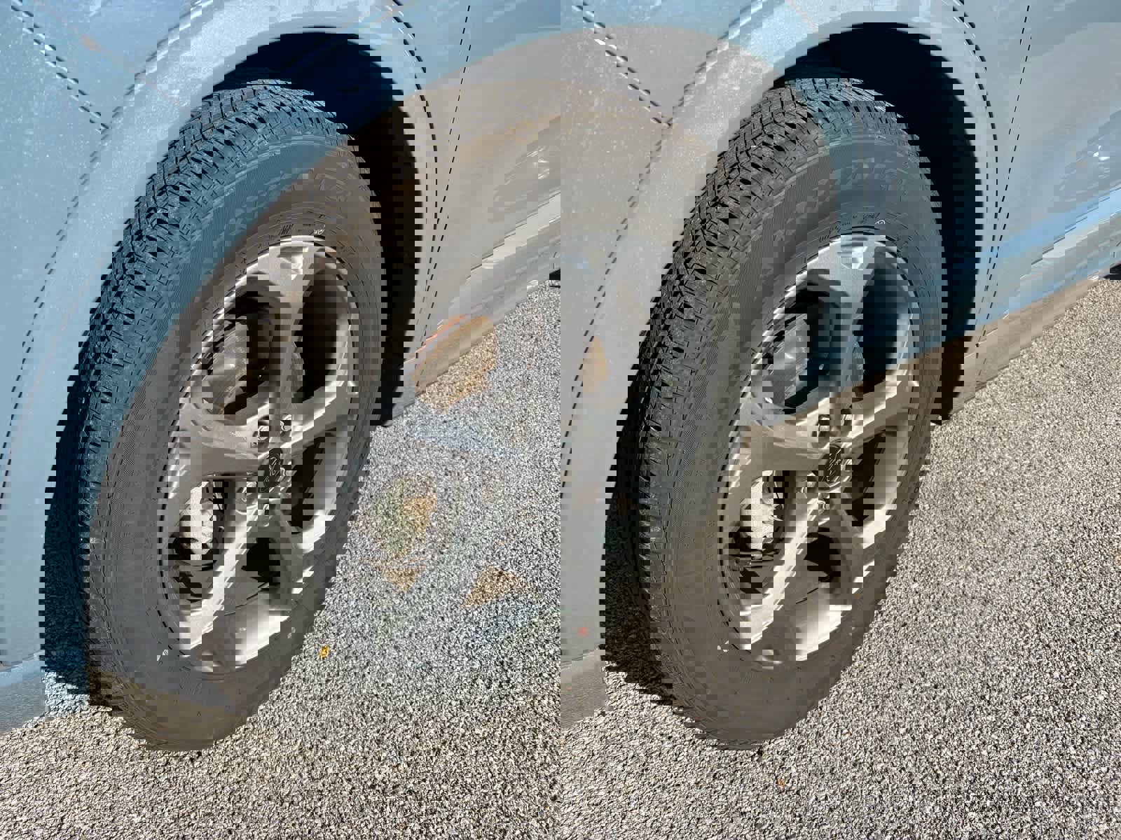 Used 2024 Ford Escape ST-Line image 5