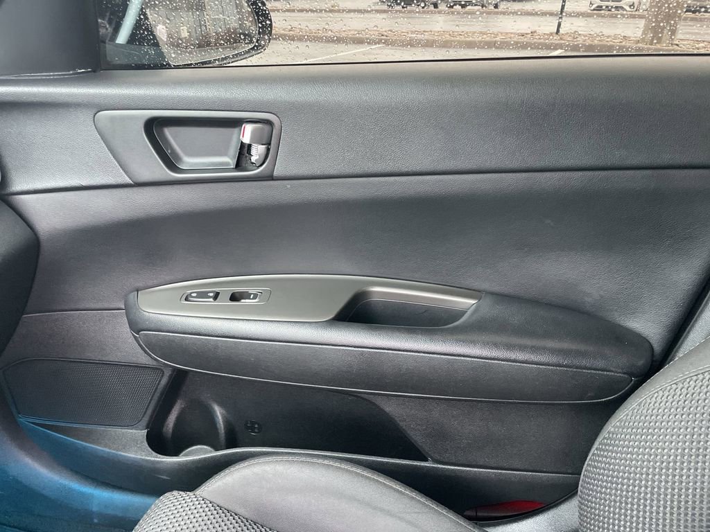 Used 2019 Kia Optima LX image 19