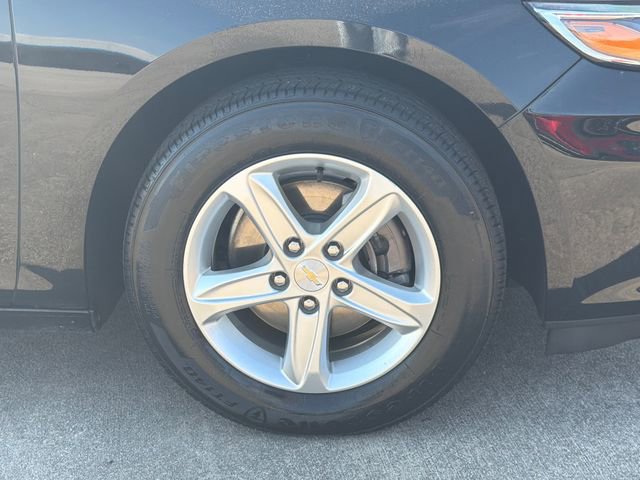 Used 2023 Chevrolet Malibu LS image 12