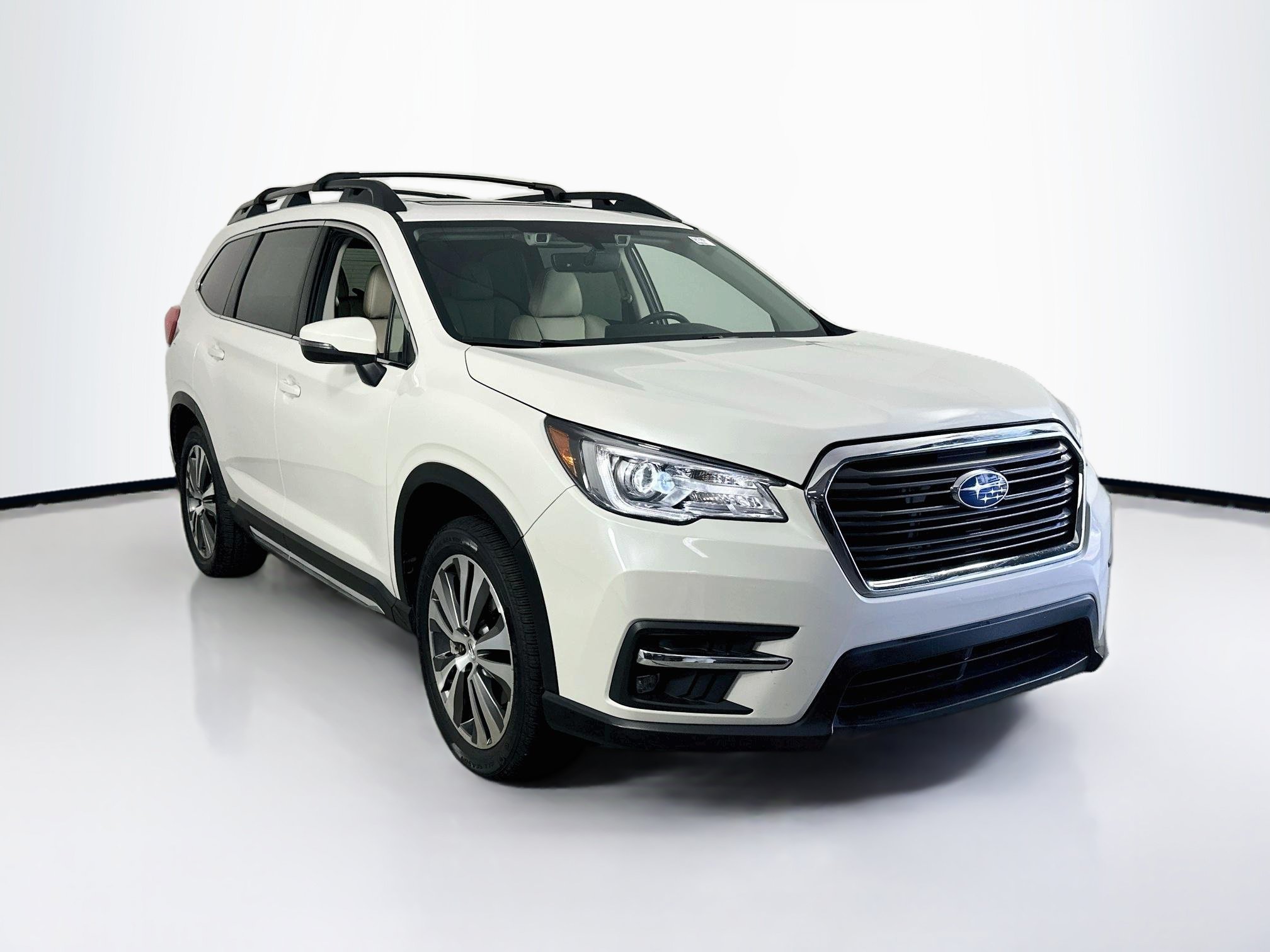 Used 2022 Subaru Ascent Limited w/ Technology Package AWD/4WD image 3