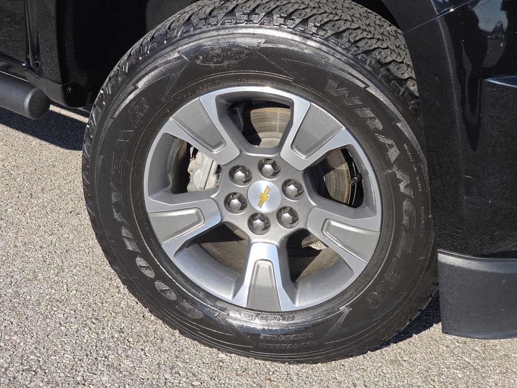 Used 2018 Chevrolet Colorado Z71 AWD/4WD image 7