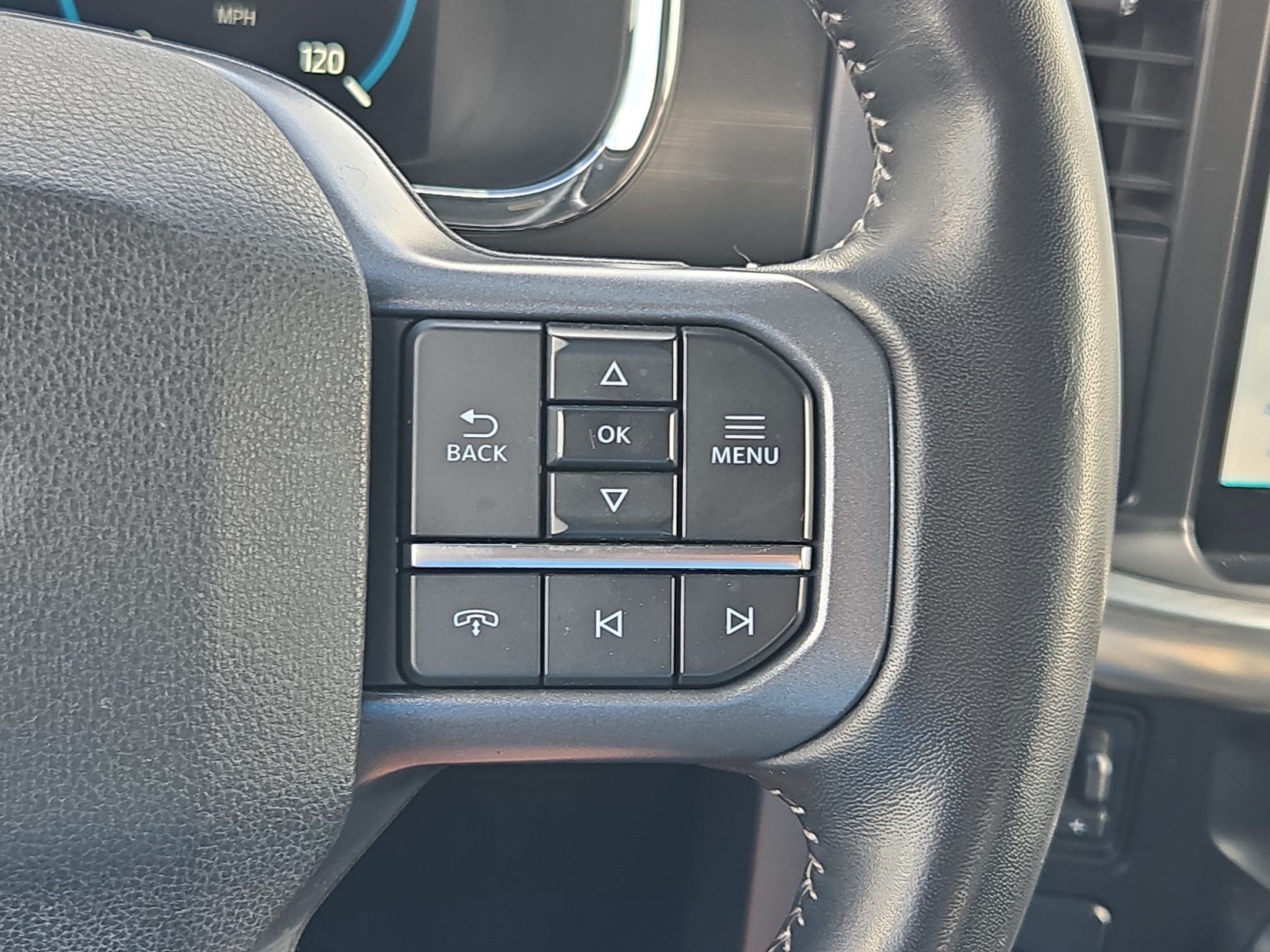 Used 2023 Ford F150 Lariat RWD image 19