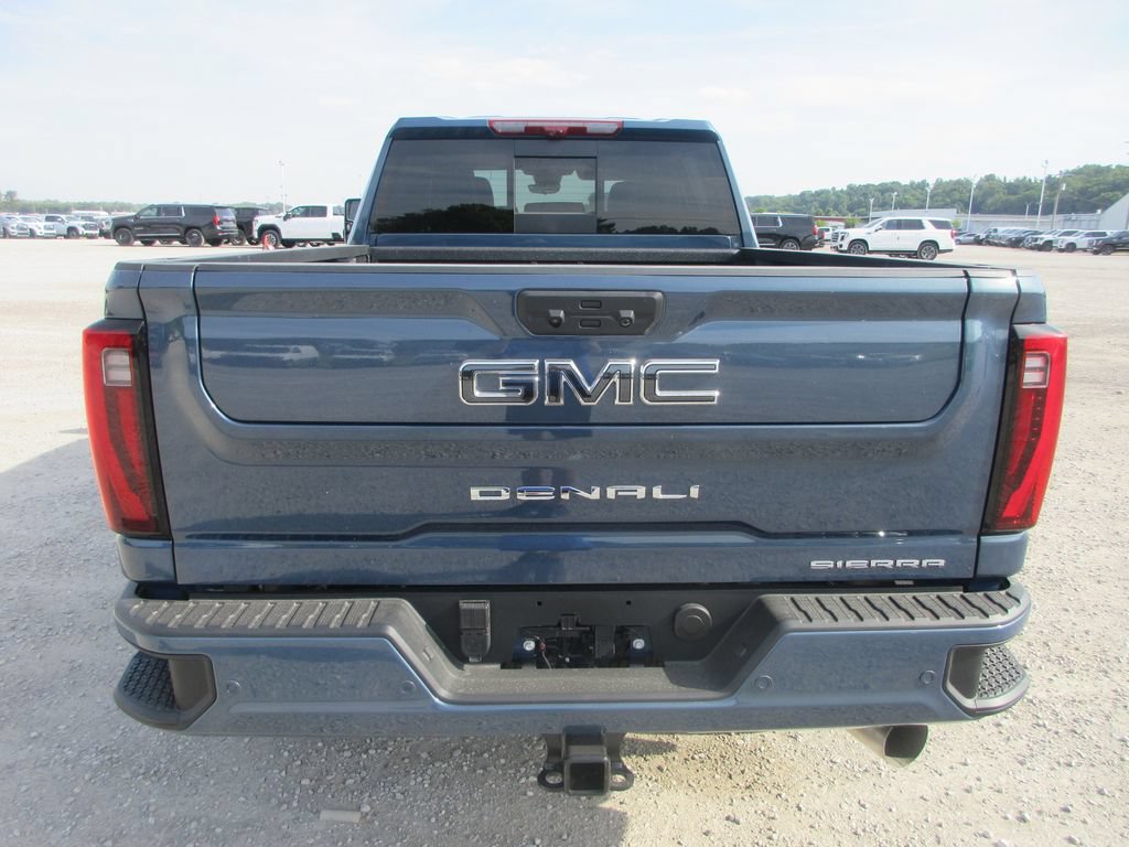 New 2026 GMC Sierra 2500 Denali Ultimate AWD/4WD image 6