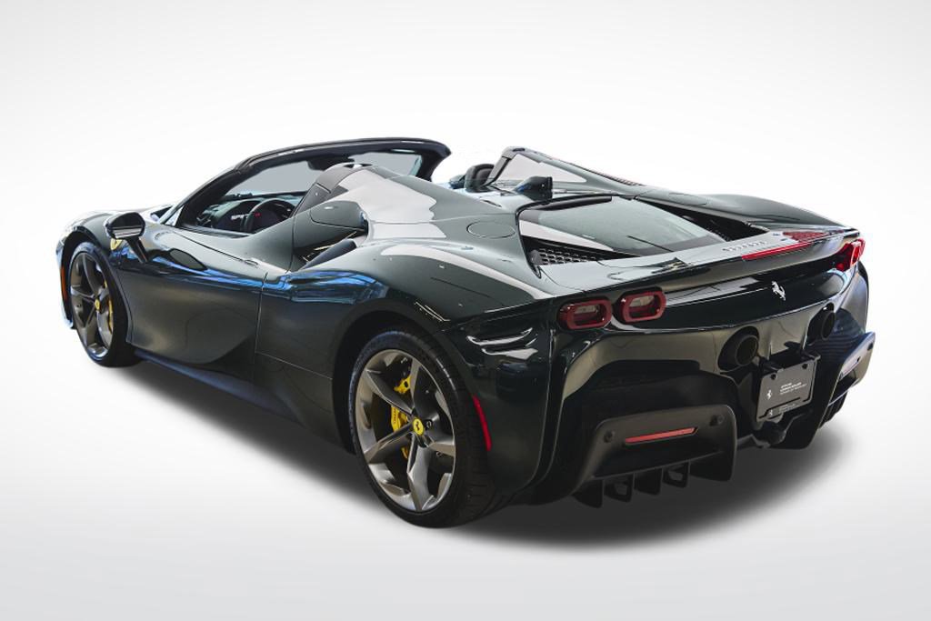 Used 2024 Ferrari SF90 Spider image 3