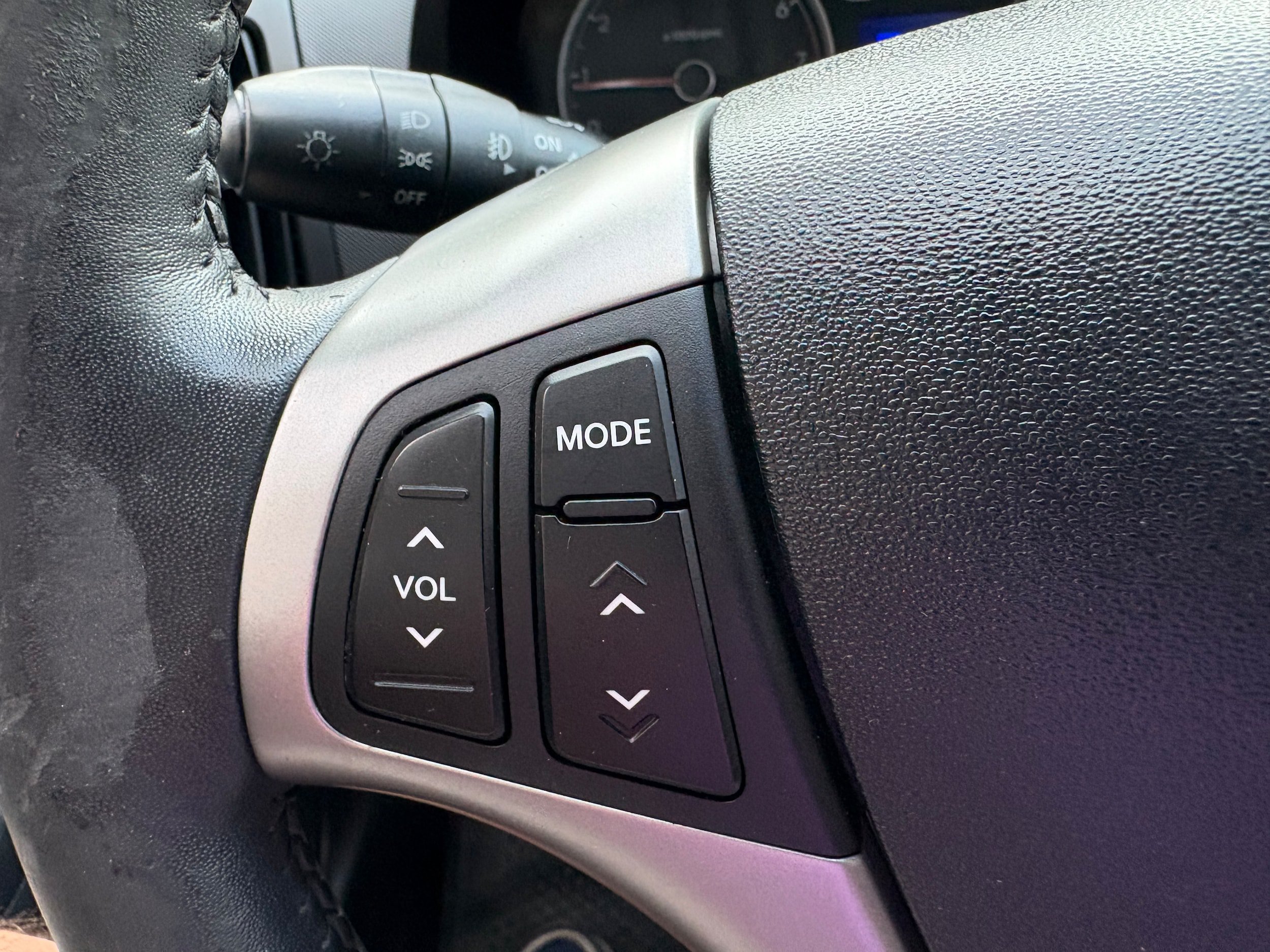 Used 2012 Hyundai Elantra FWD image 31