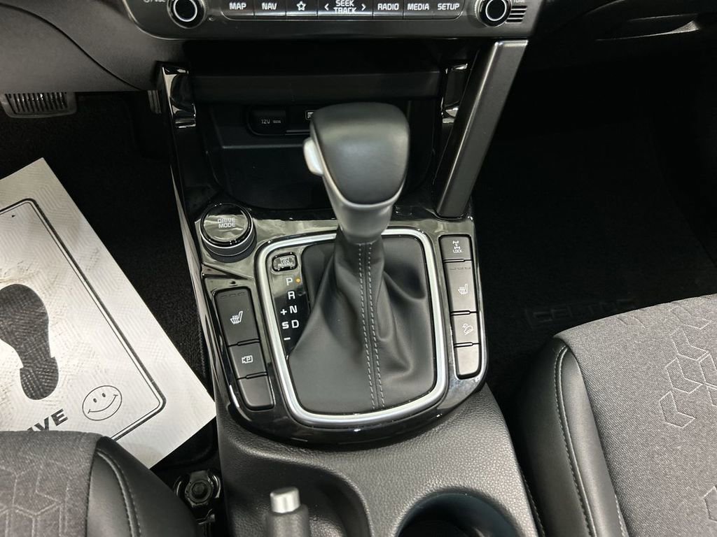 Certified 2024 Kia Seltos S image 18
