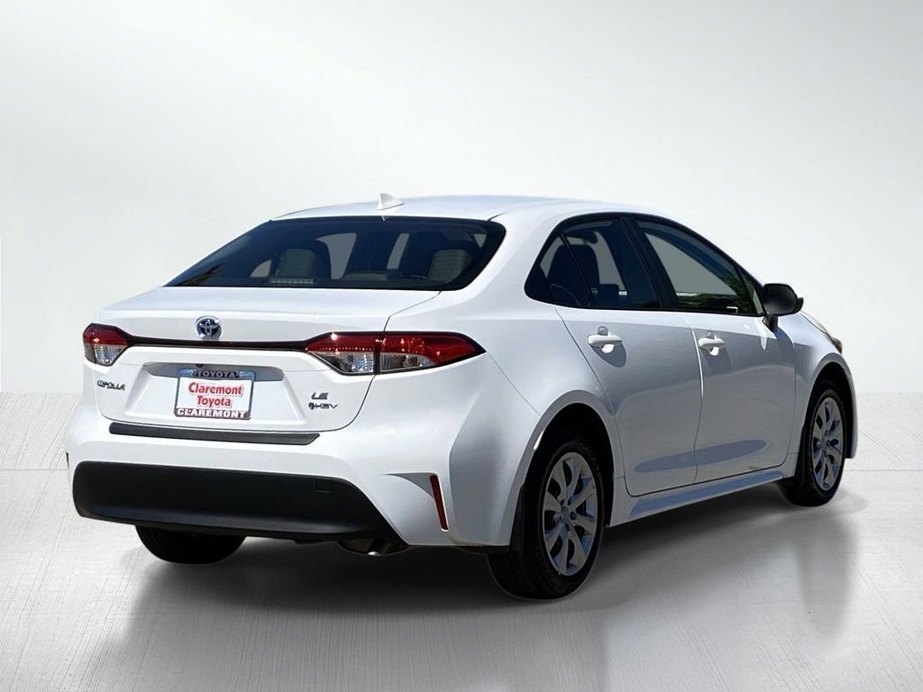 Certified 2025 Toyota Corolla LE image 8