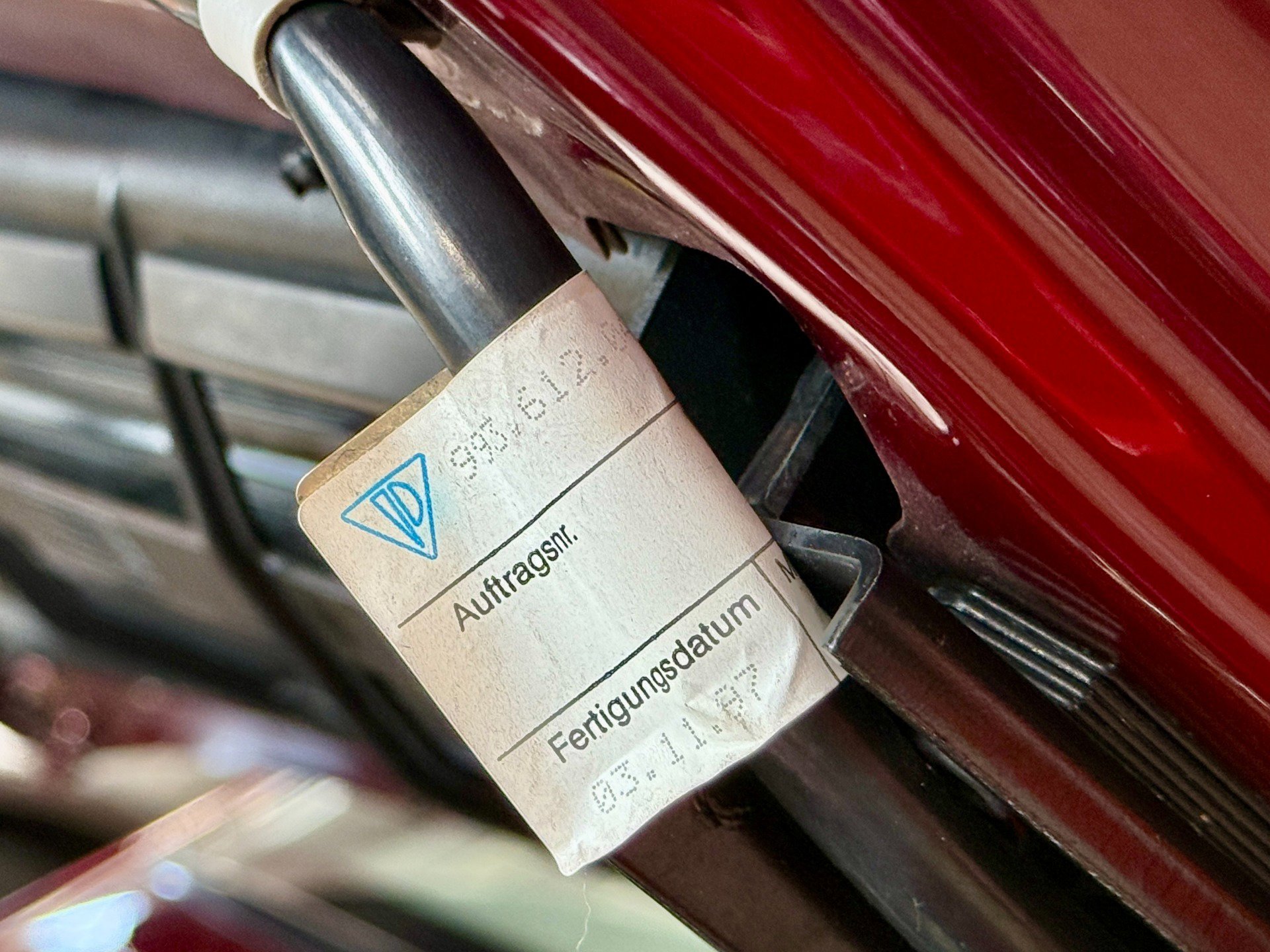 Used 1998 Porsche 911 Carrera S image 95