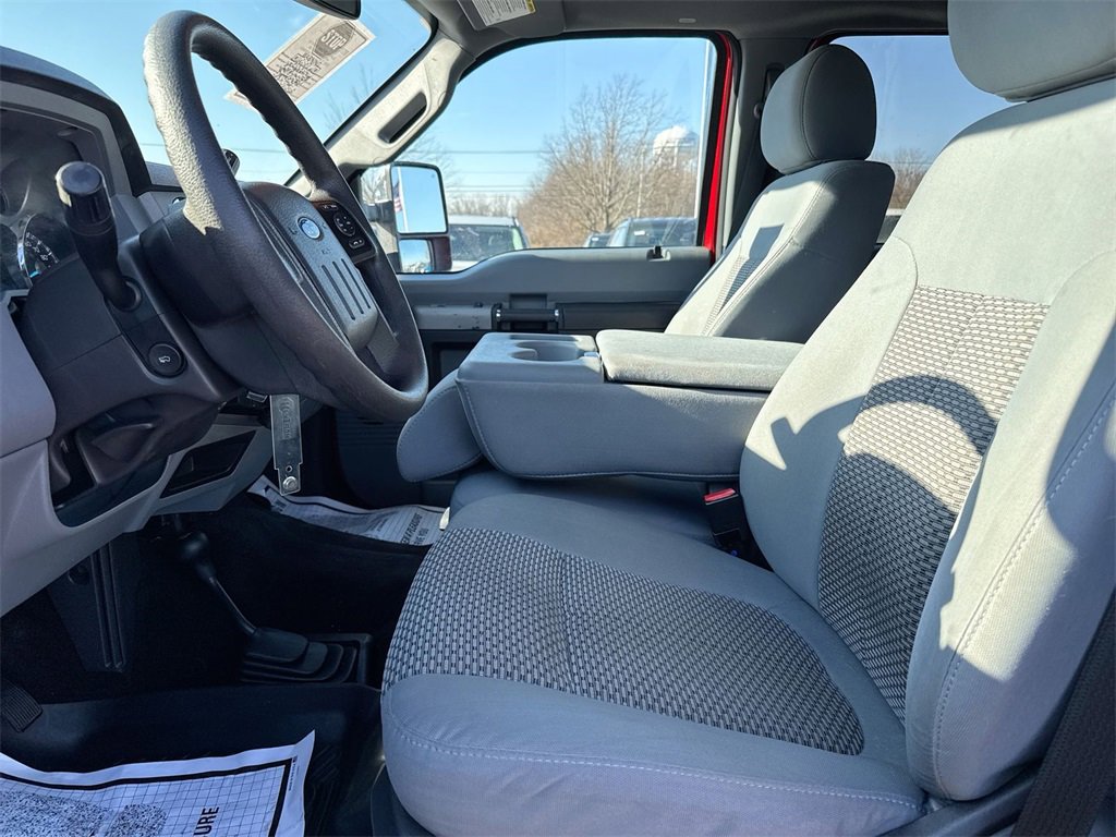 Used 2016 Ford F250 XLT w/ XLT Premium Package image 17