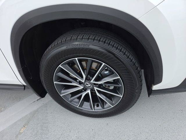 Certified 2025 Lexus NX 250 FWD w/ Towing Package (2000 Lbs) image 10