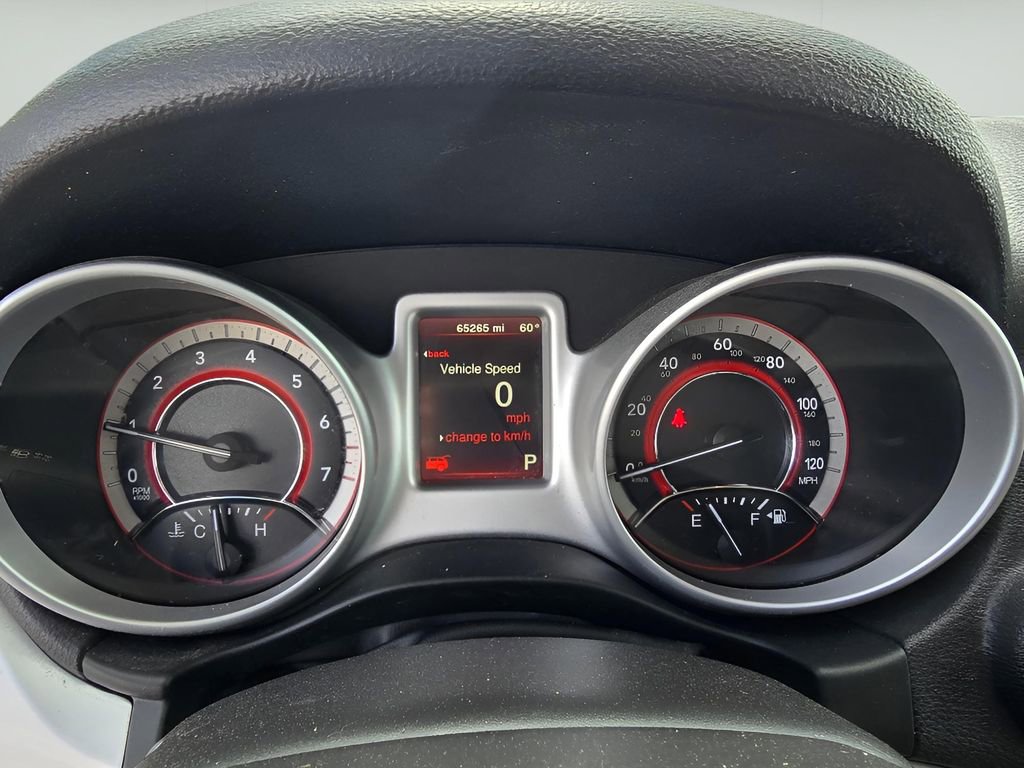 Used 2020 Dodge Journey SE FWD image 16