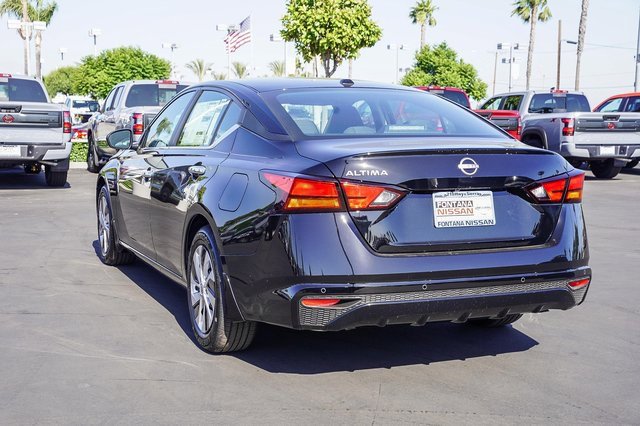 New 2025 Nissan Altima 2.5 S image 5