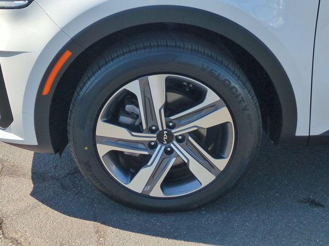 Certified 2023 Kia Sorento EX AWD/4WD image 11