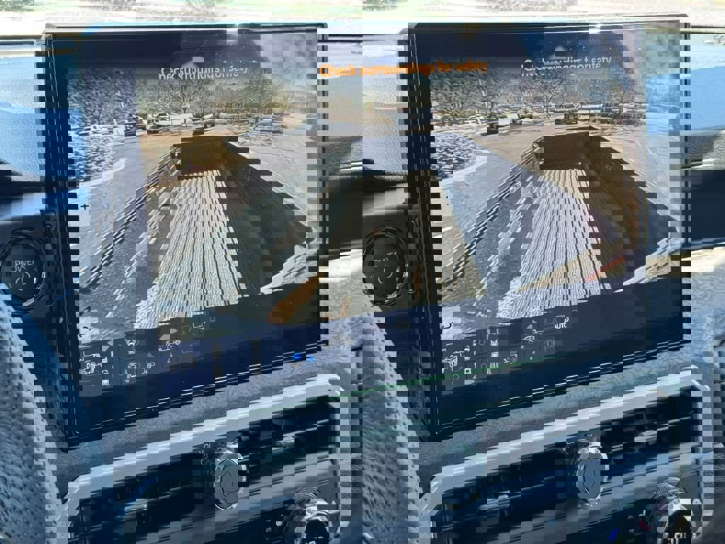 Used 2026 Toyota Tacoma Limited image 33