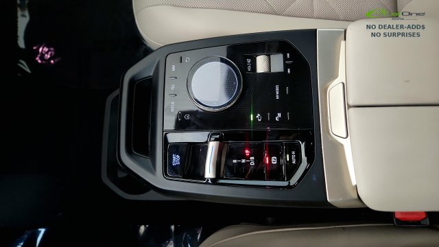 Used 2024 BMW iX xDrive50 w/ Premium Package AWD/4WD image 76