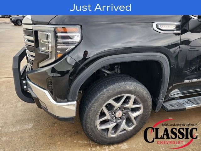 Used 2023 GMC Sierra 1500 SLT image 13