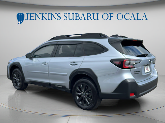 Used 2025 Subaru Outback Onyx Edition w/ Tech Package 3 AWD/4WD image 5