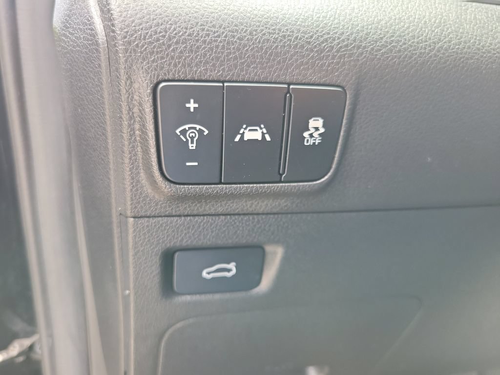 Certified 2022 Kia K5 LXS FWD image 19