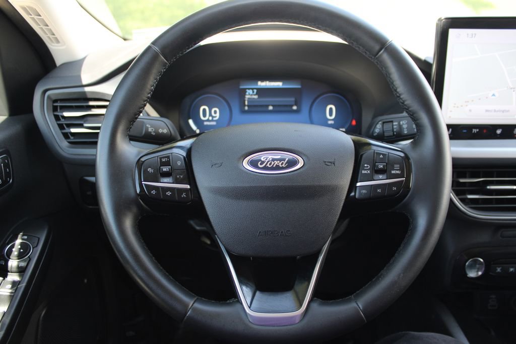 Used 2024 Ford Escape Platinum AWD/4WD image 19