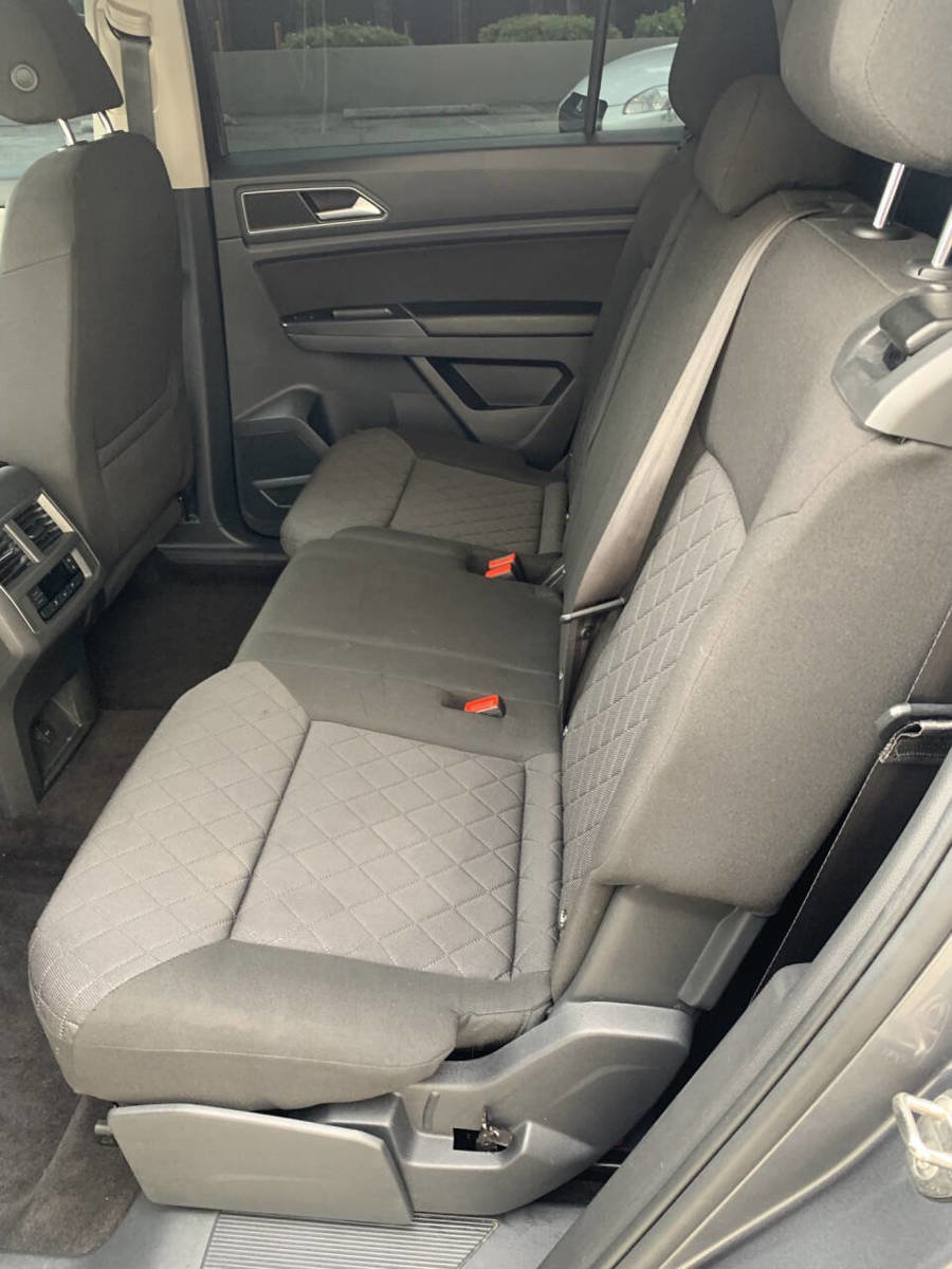 Used 2018 Volkswagen Atlas Launch Edition FWD image 16
