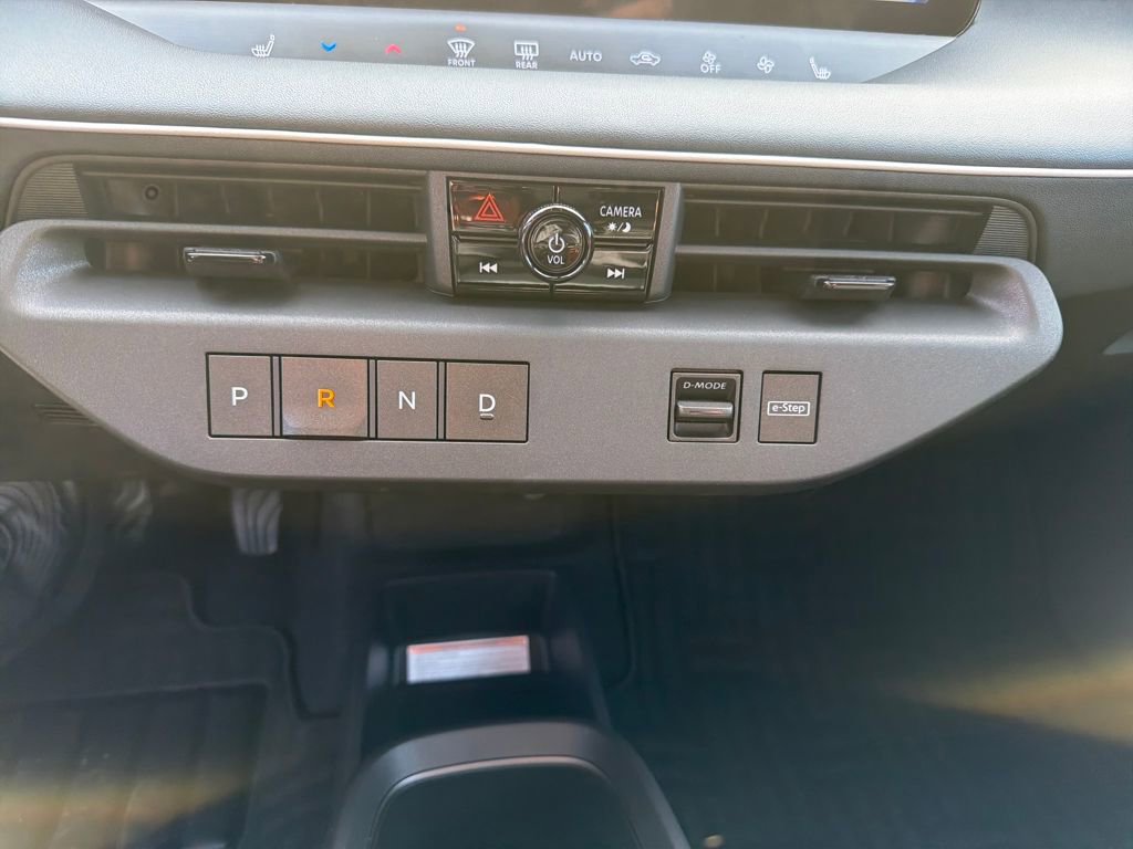 New 2026 Nissan Leaf Platinum+ w/ Cargo Package (Platinum+) image 27