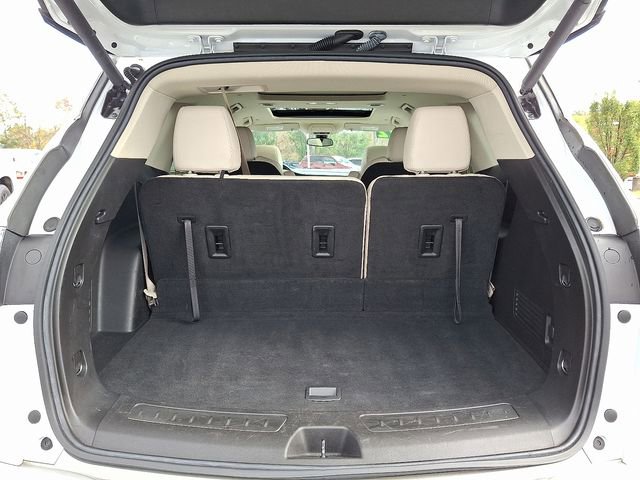 Certified 2022 Buick Enclave Essence w/ Experience Buick Package image 30