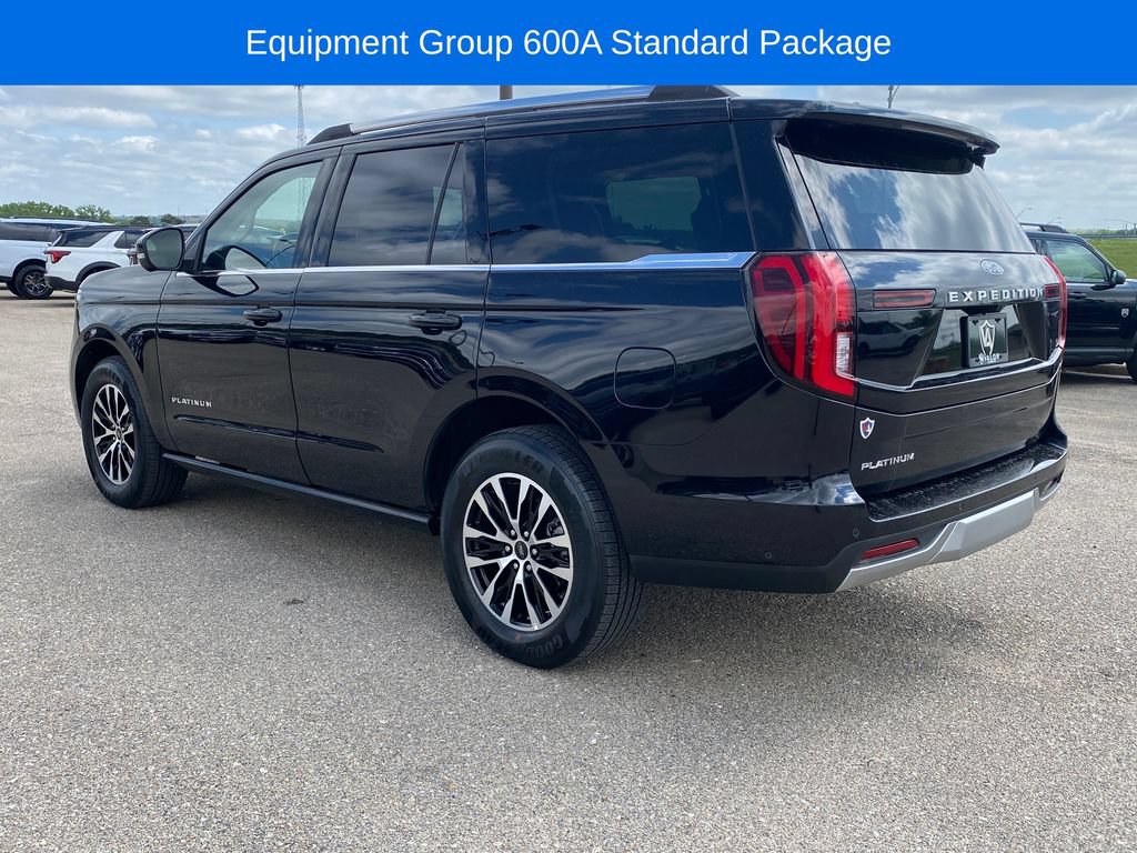 Used 2025 Ford Expedition Platinum AWD/4WD image 4
