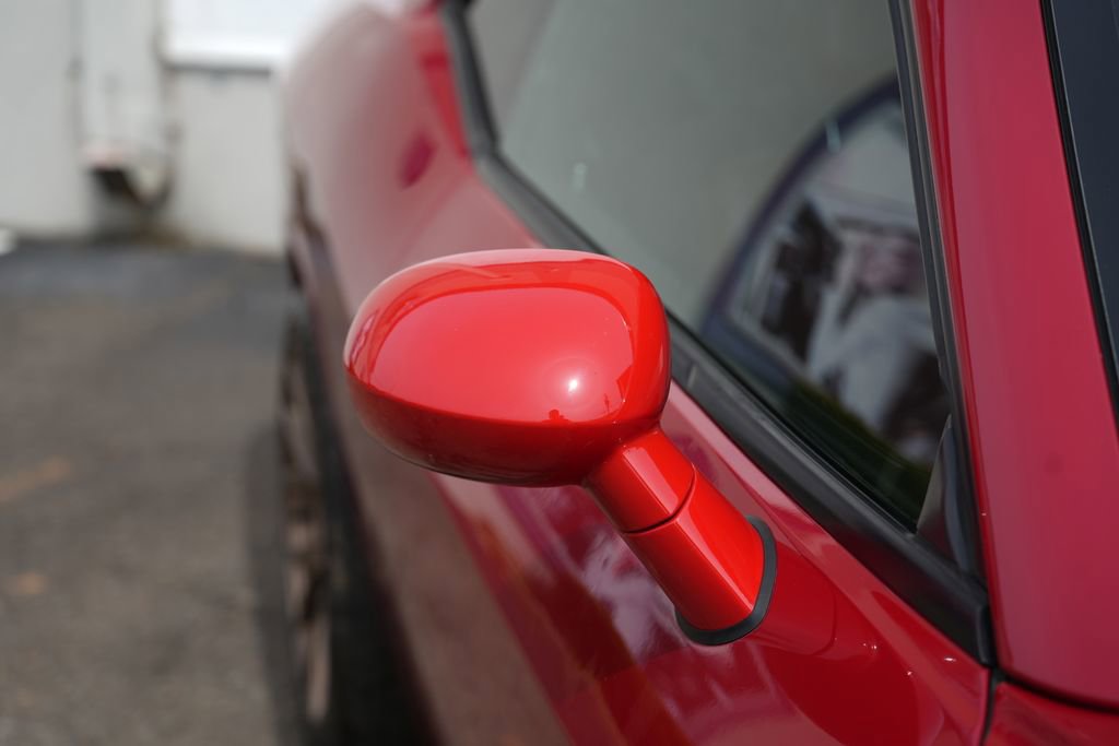 Used 2015 Dodge Challenger R/T Plus image 9