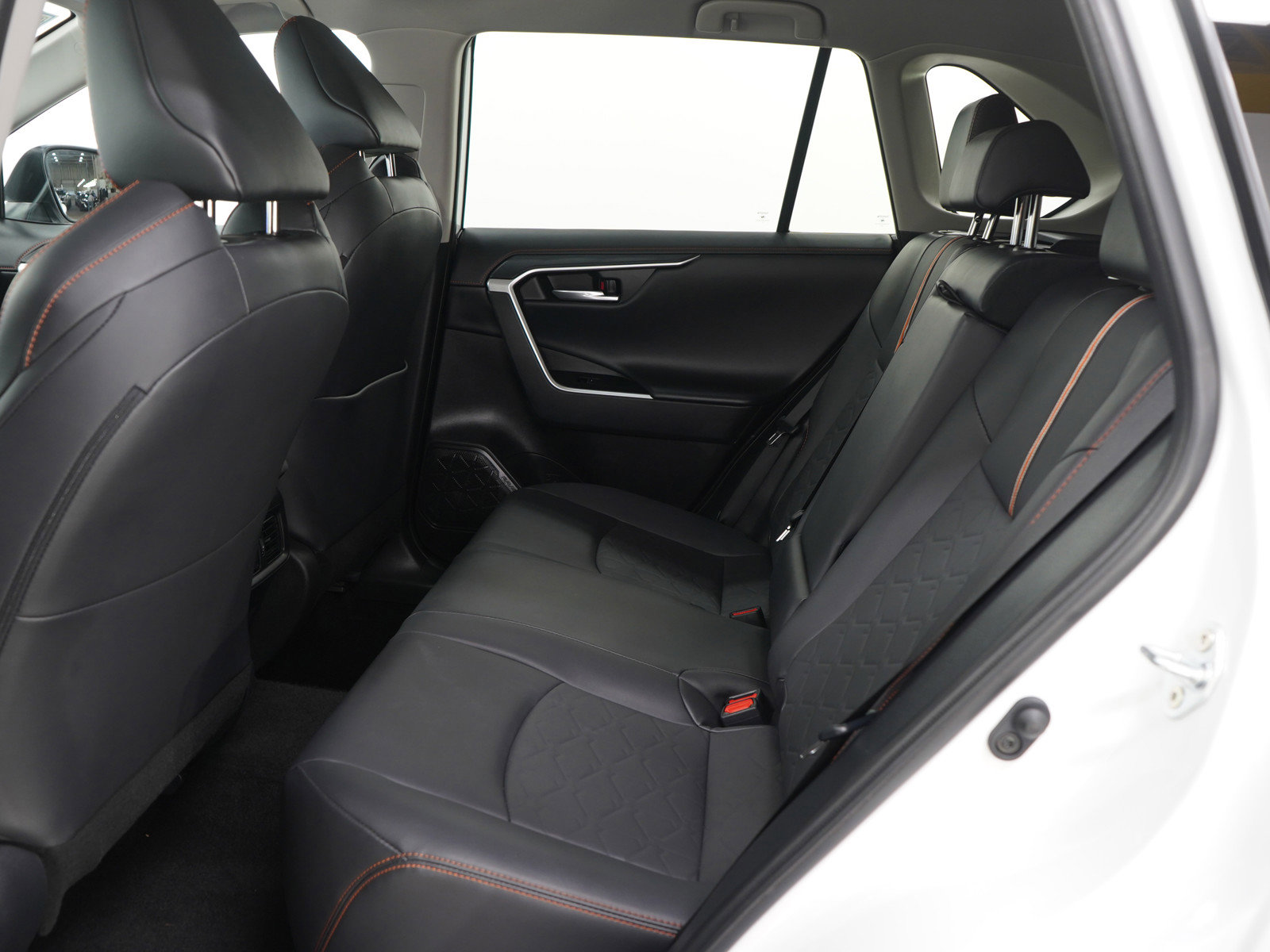 Used 2024 Toyota RAV4 Adventure image 14