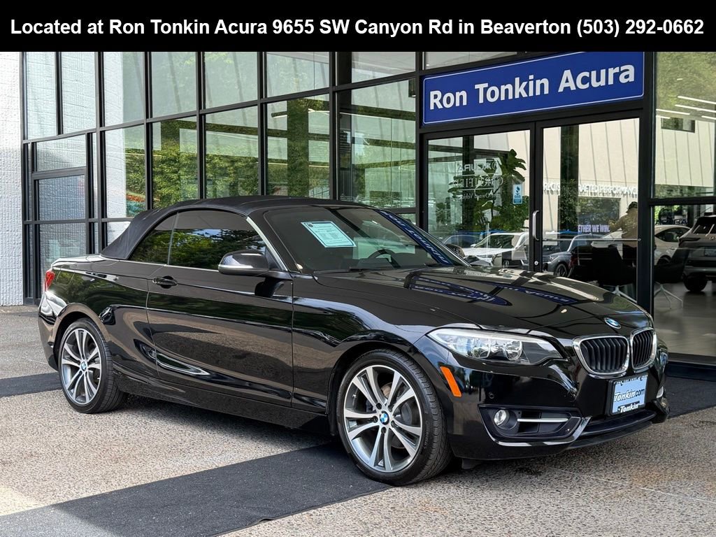 Used 2016 BMW 228i Convertible RWD image 1