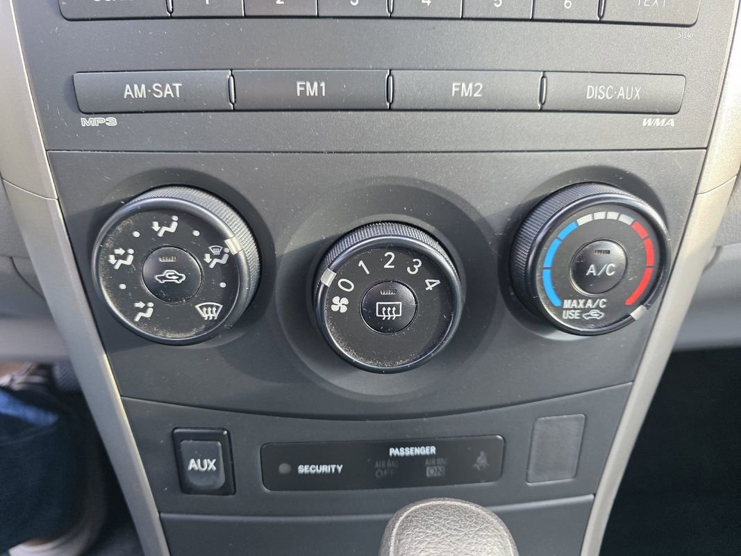 Used 2009 Toyota Corolla LE image 24