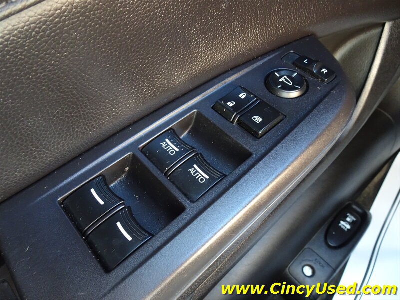 Used 2014 Acura ILX w/ Technology Package FWD image 26