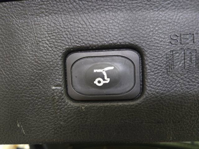 Used 2024 Ford Edge Titanium image 17