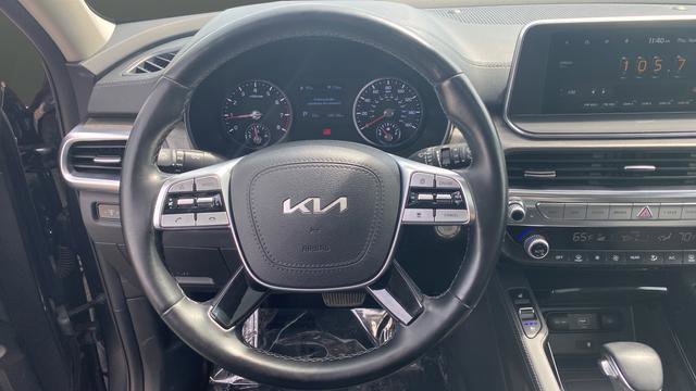 Used 2022 Kia Telluride EX w/ EX Premium Package AWD/4WD image 17