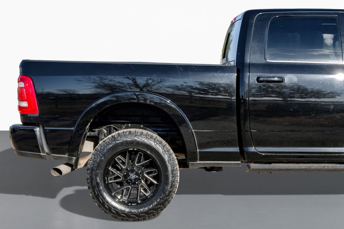 Used 2024 RAM 2500 Limited image 6