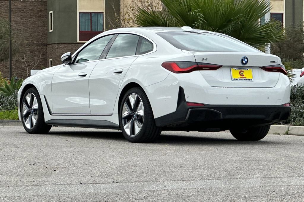 Used 2023 BMW i4 eDrive40 w/ Premium Package image 5