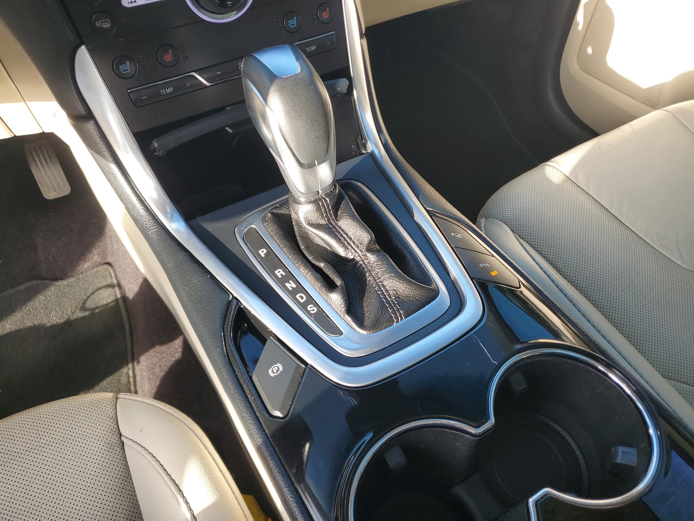 Used 2016 Ford Edge Titanium w/ Equipment Group 302A image 24