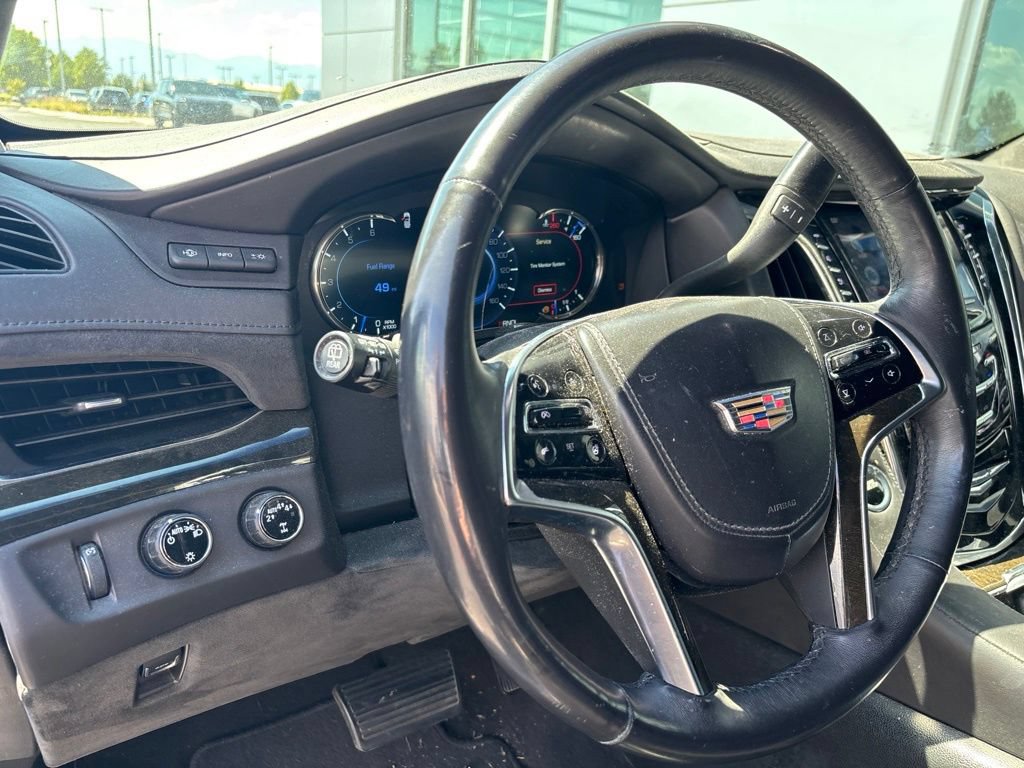 Used 2017 Cadillac Escalade Platinum AWD/4WD image 7