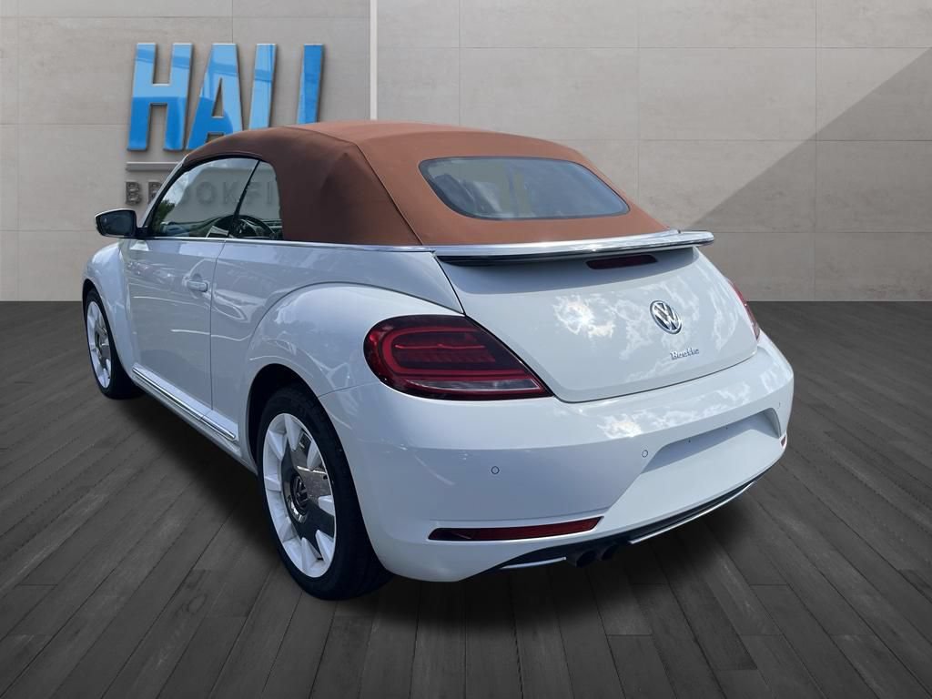Used 2019 Volkswagen Beetle 2.0T Final Edition SEL FWD image 3