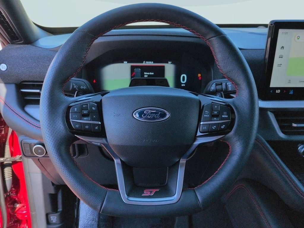 Used 2025 Ford Explorer ST AWD/4WD image 14