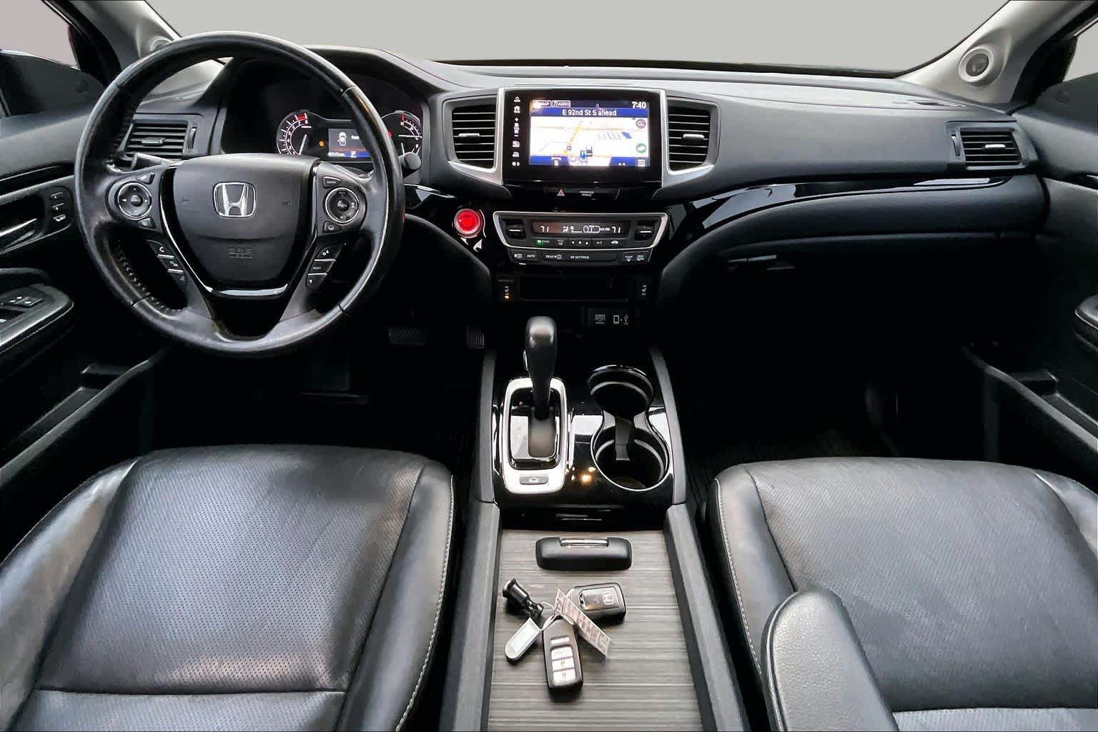 Used 2018 Honda Ridgeline RTL-E image 16