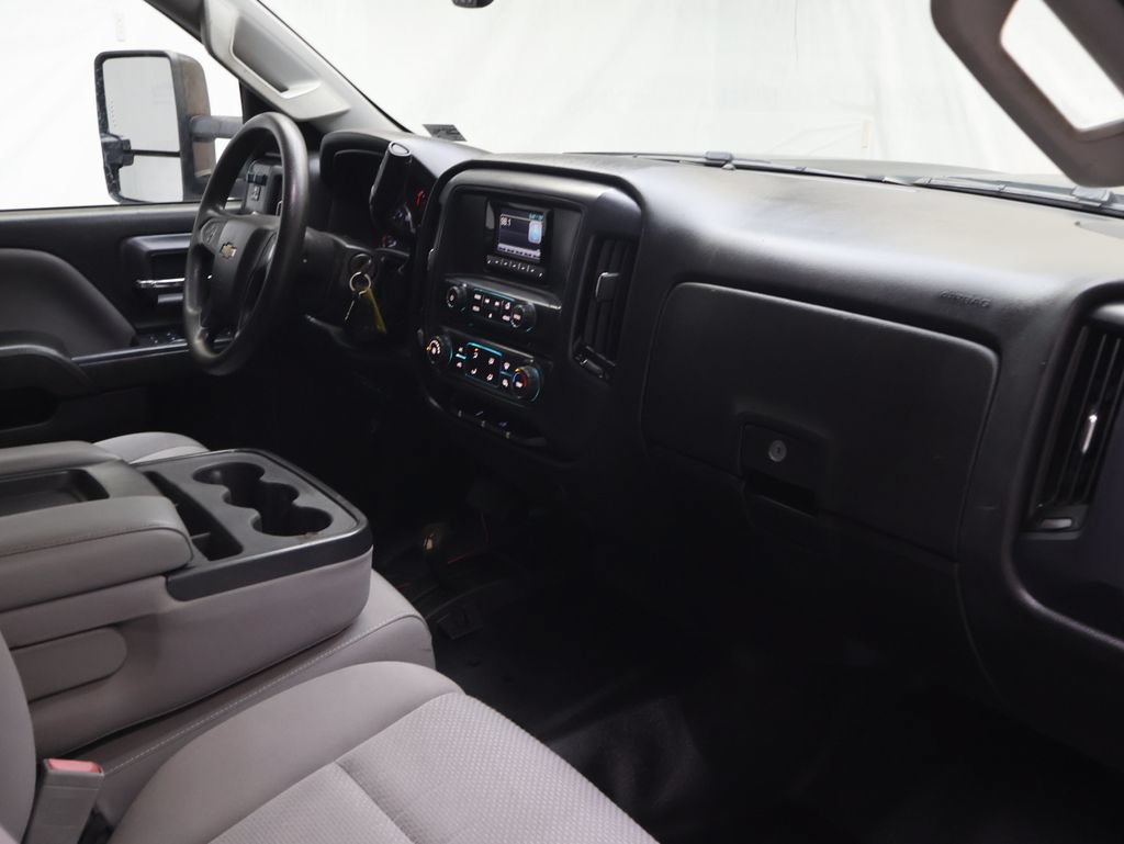Used 2015 Chevrolet Silverado 2500 W/T w/ WT Convenience Package AWD/4WD image 10