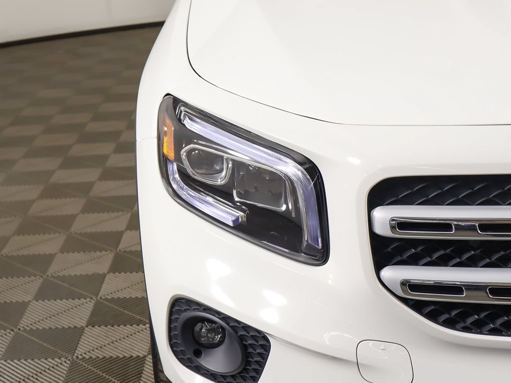 Used 2022 Mercedes-Benz GLB 250 4MATIC image 14