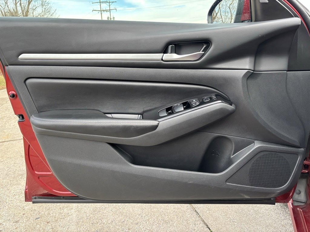 Used 2023 Nissan Altima 2.5 SV image 20