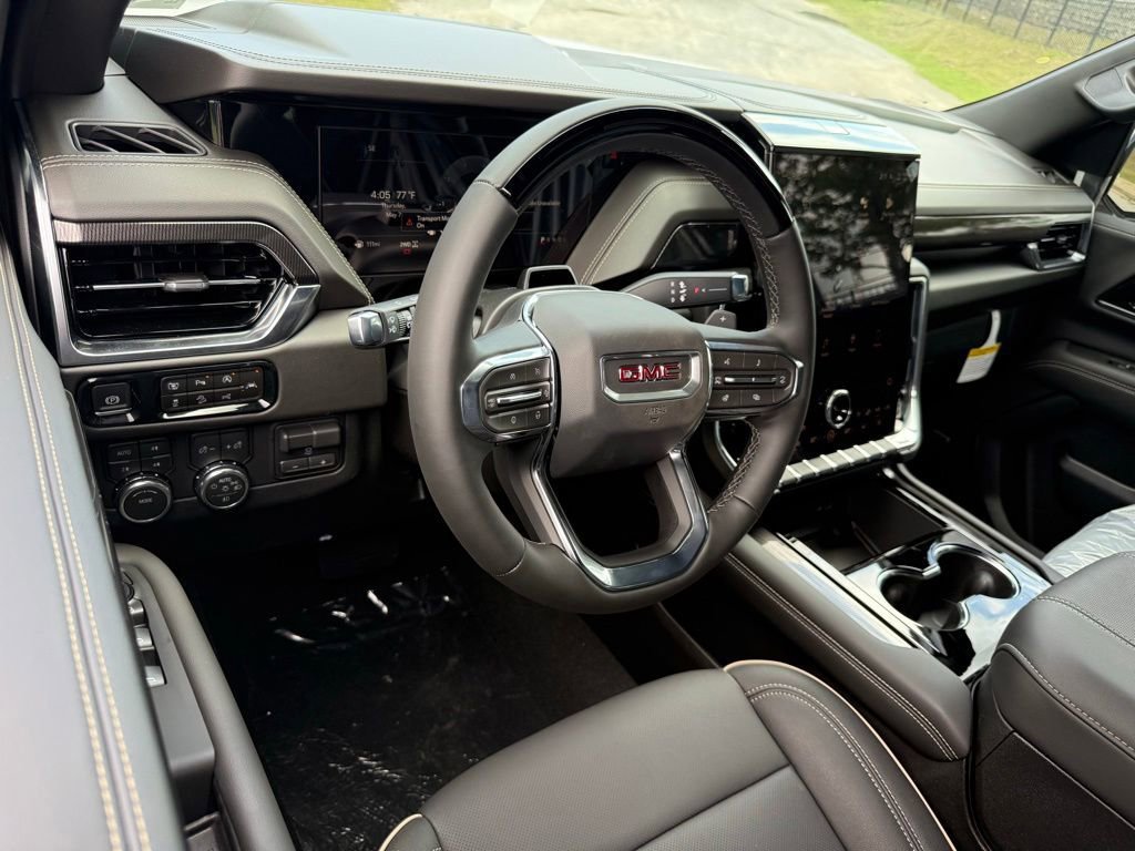 New 2026 GMC Yukon Elevation w/ Elevation Premium Package AWD/4WD image 3