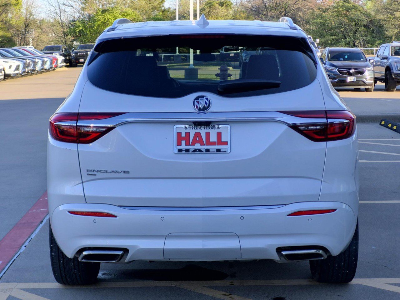 Certified 2021 Buick Enclave Avenir w/ Avenir Technology Package image 5