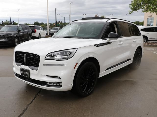Used 2024 Lincoln Aviator Reserve w/ Equipment Group 201A AWD/4WD image 3