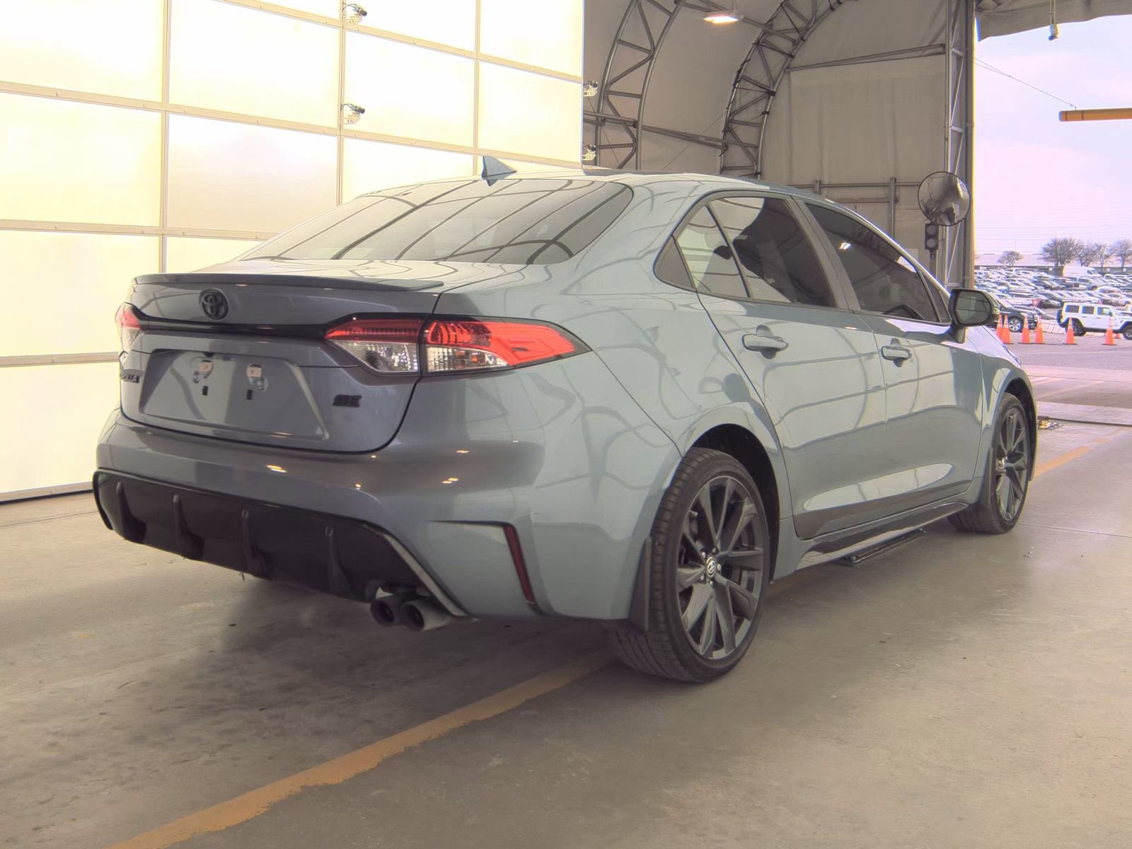 Used 2023 Toyota Corolla SE image 5