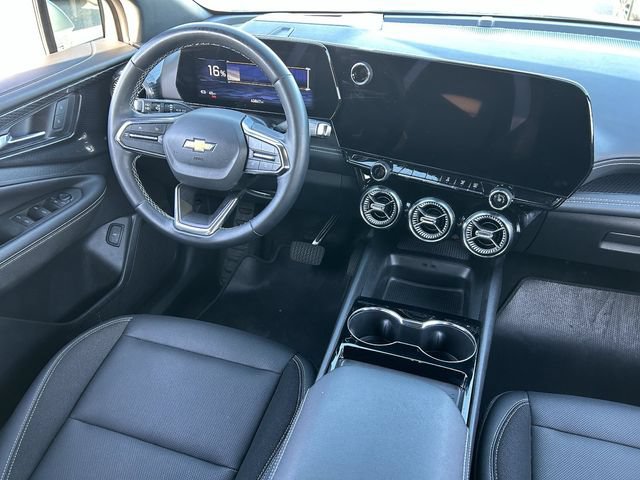 Used 2024 Chevrolet Blazer EV LT AWD/4WD image 15