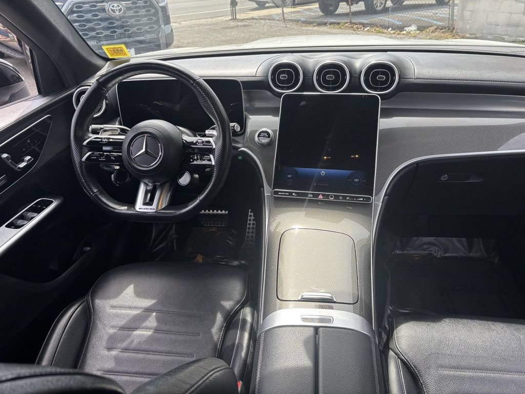 Used 2025 Mercedes-Benz GLC 43 AMG 4MATIC image 22